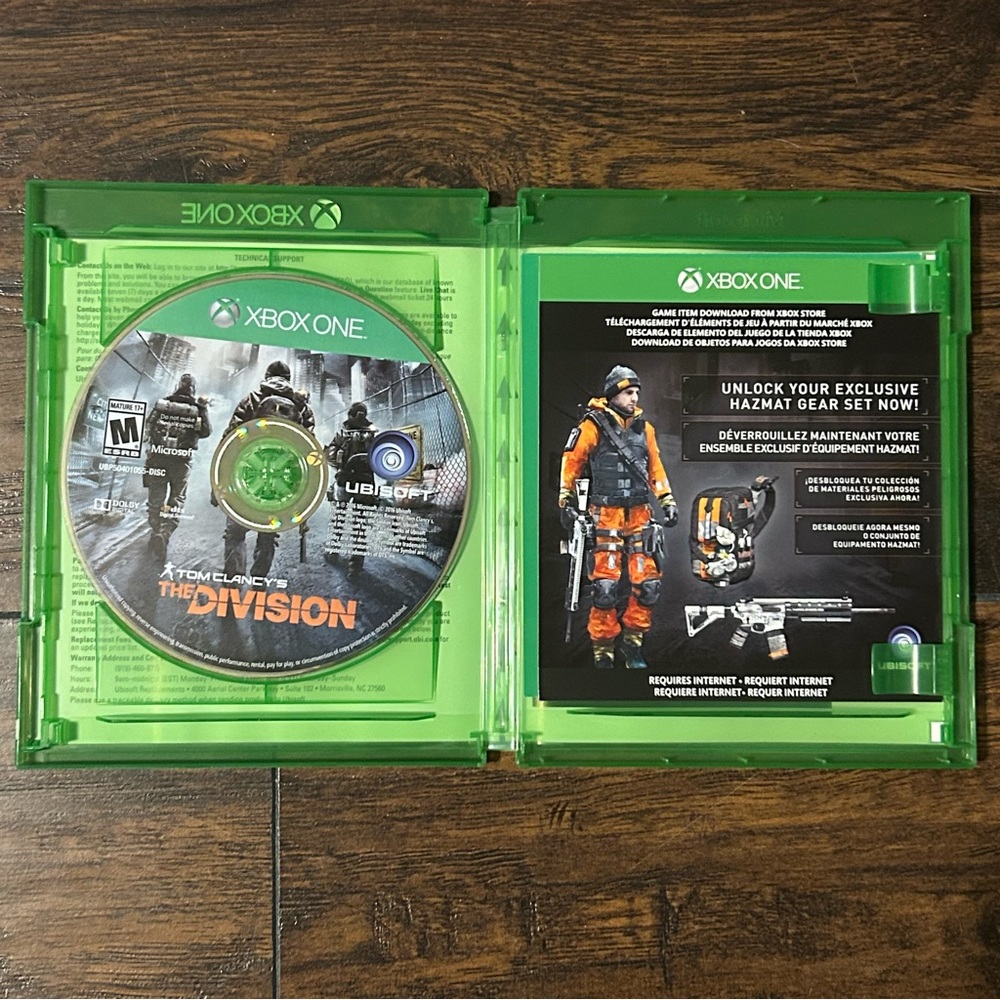 Xbox One Game Bundle - Picture 2 of 7
